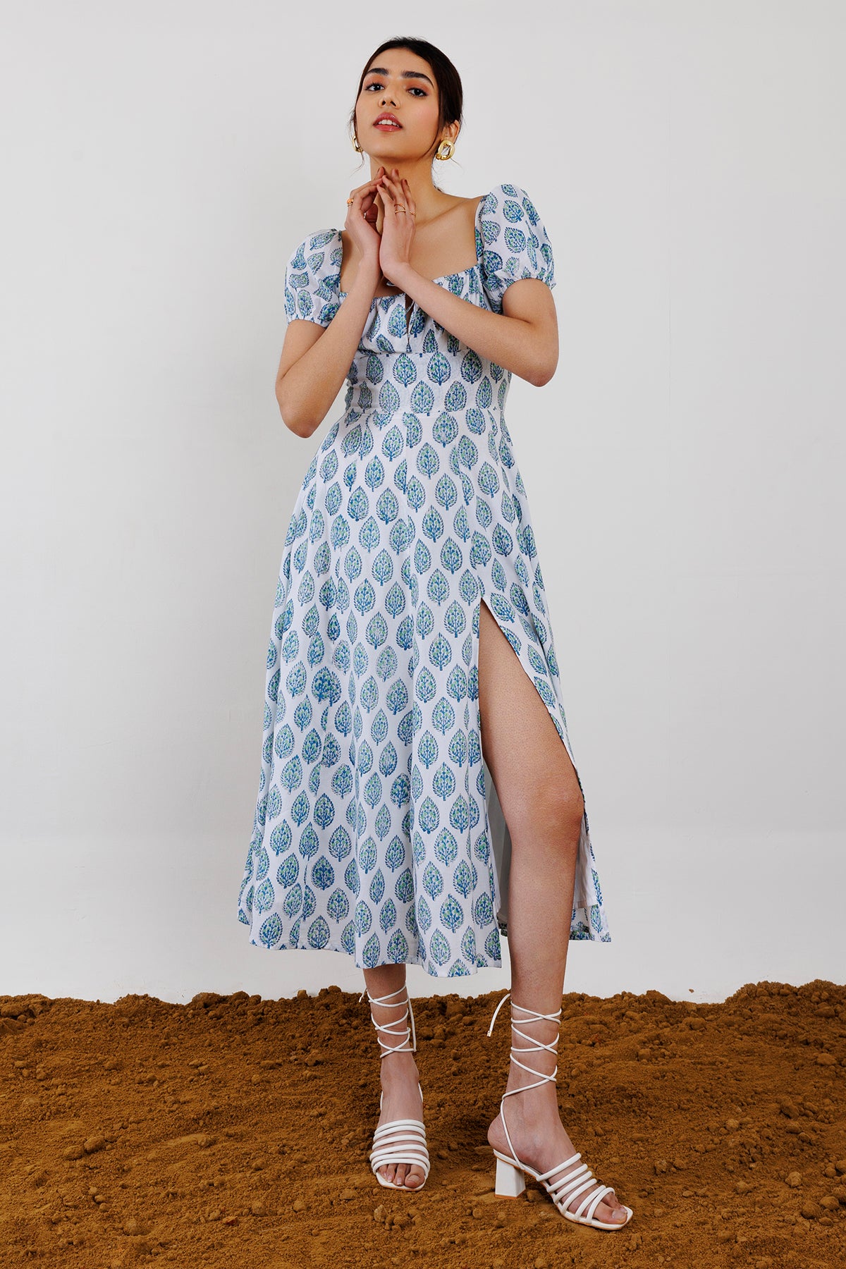 Blue Daisy Flower Dresses With Daisies On Them Frill Sleeve Mini Dress Trendy Short Dress For Blue Daisy Flower Dresses With Daisies On Them Frill Sleeve Mini Dress Trendy Short Dress For