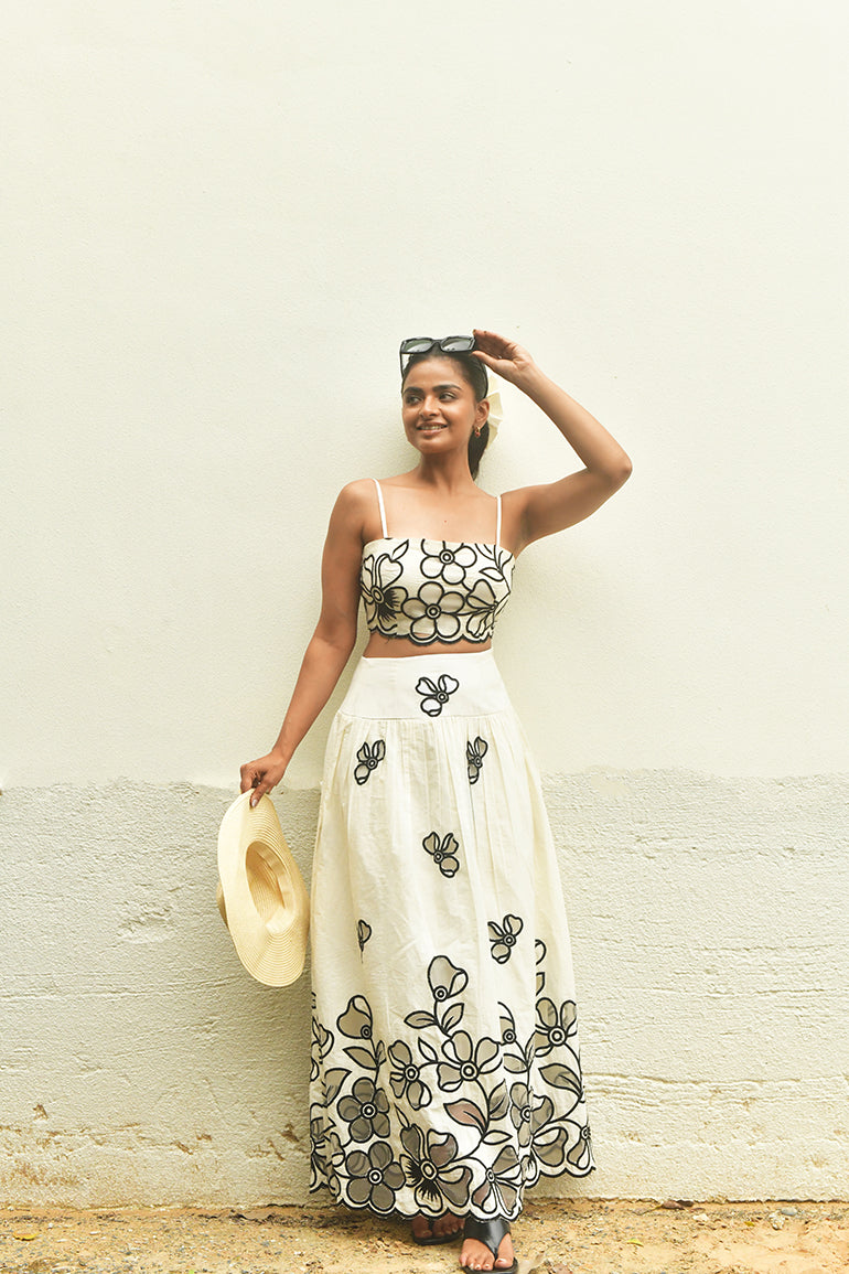 Ivory Noir Embroidered Set - Anasi
